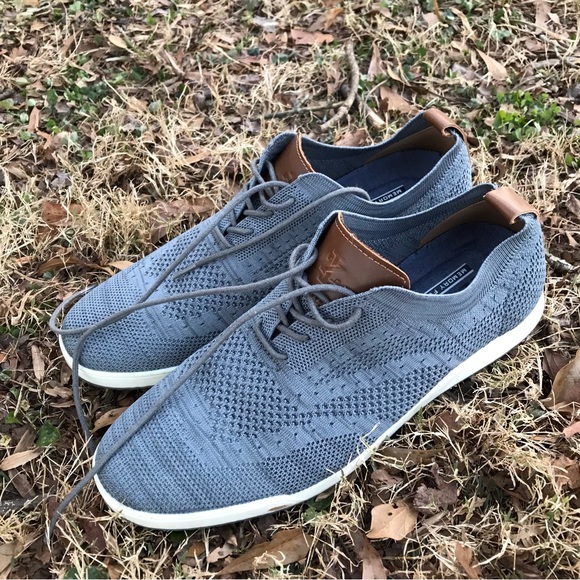 IZOD MENS SNEAKERS SIZE 10.5 - Picture 1 of 16